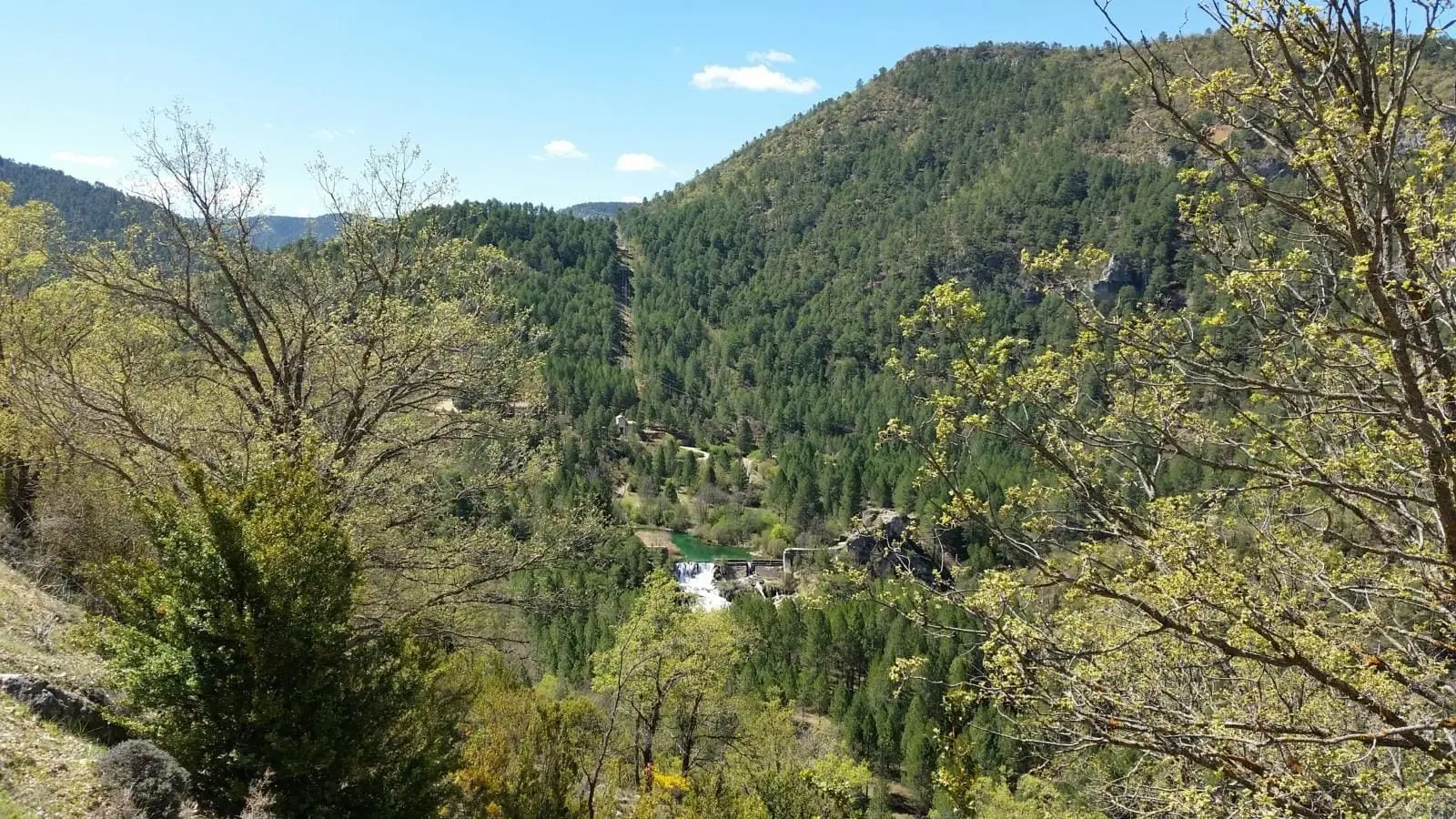 RG PNAT 8 Ruta del Salto de Poveda y Laguna de Taravilla, Poveda de la Sierra