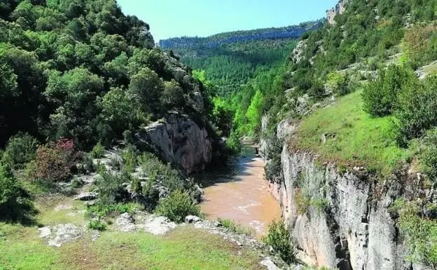 Ruta de Huertapelayo al Puente de Tagüenza, Huertapelayo